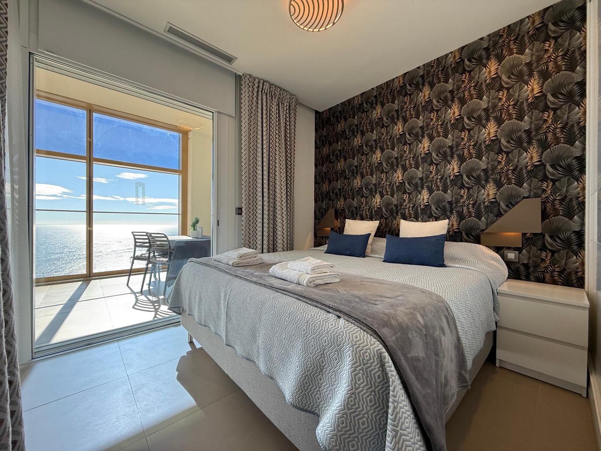 Intempo Sky Luxury Apartment 26 Floor Seaview Benidorm Exterior foto