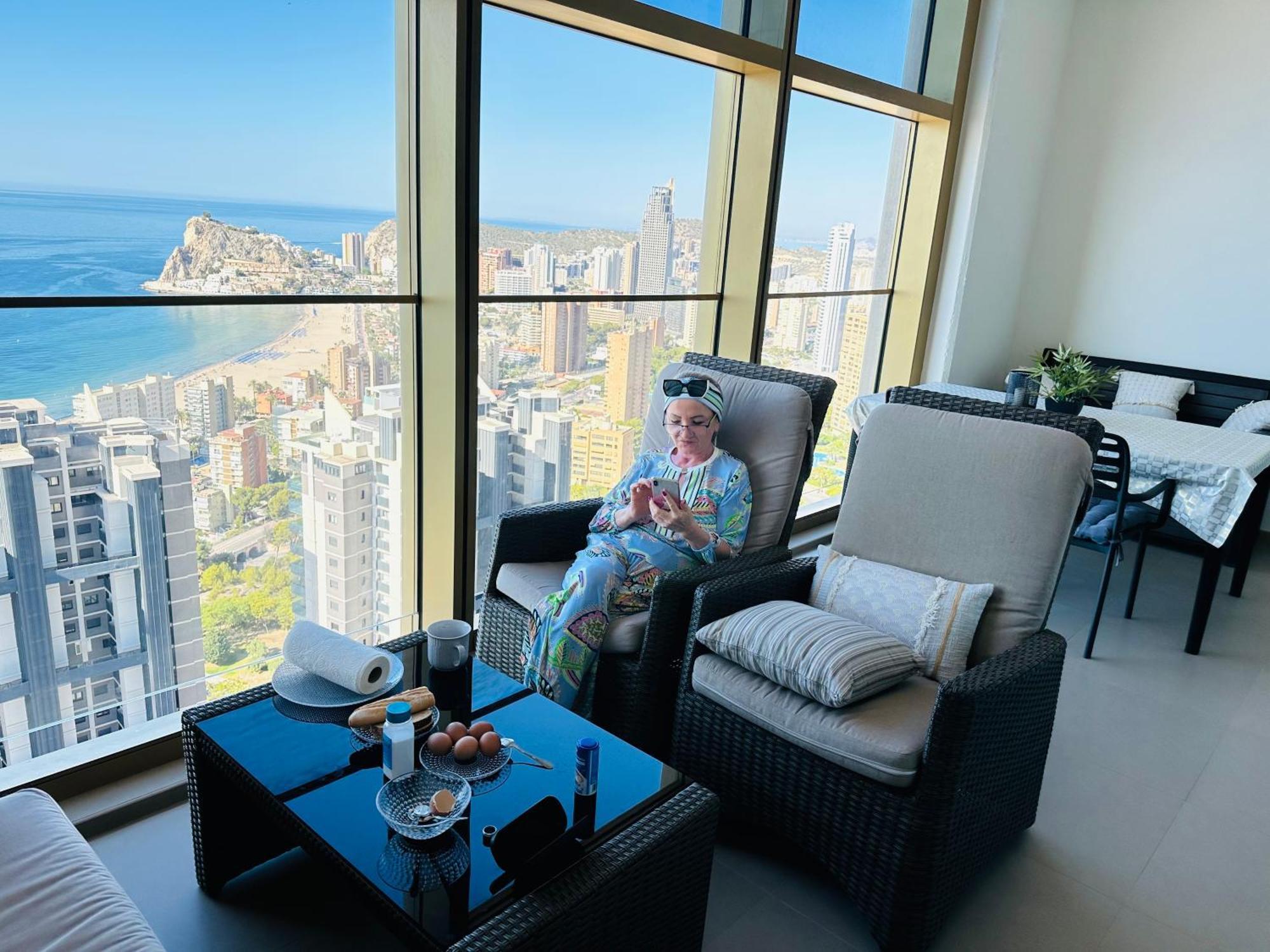 Intempo Sky Luxury Apartment 26 Floor Seaview Benidorm Exterior foto